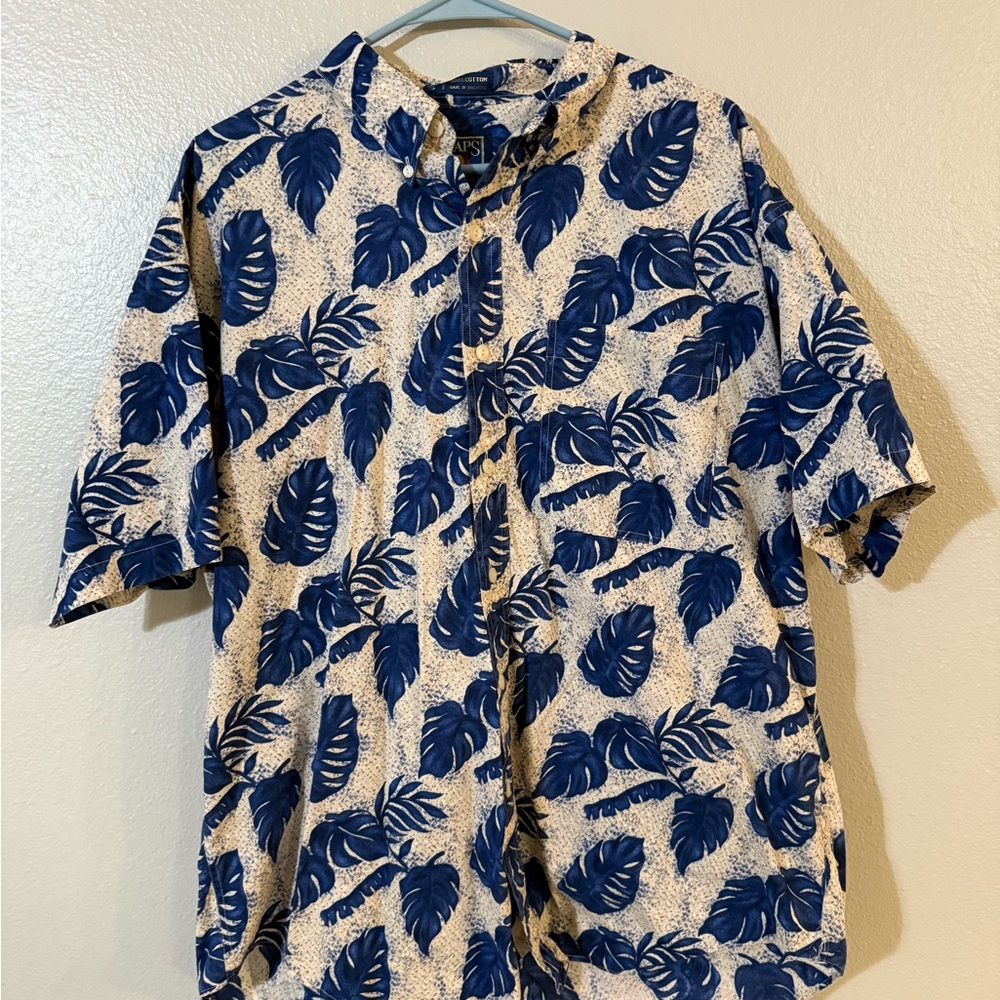 Vintage Ralph Lauren Blue and Cream Casual Button Down Shirt